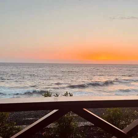 Neptuno “playa De Arenas” Apartman *