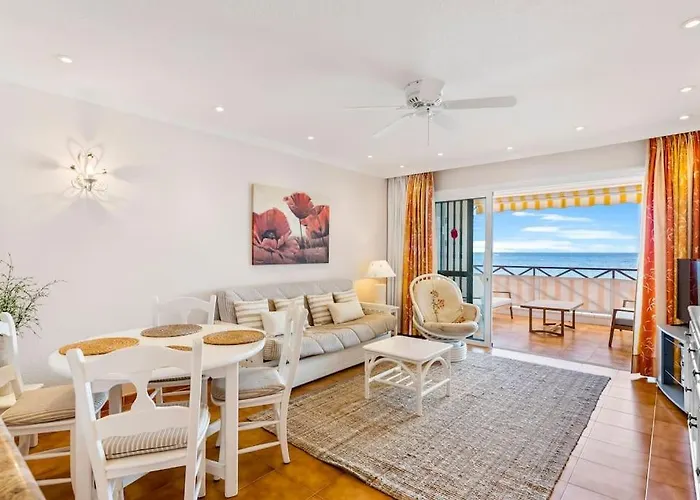 Neptuno “playa De Arenas” * プエルト・デ・サンティアゴ